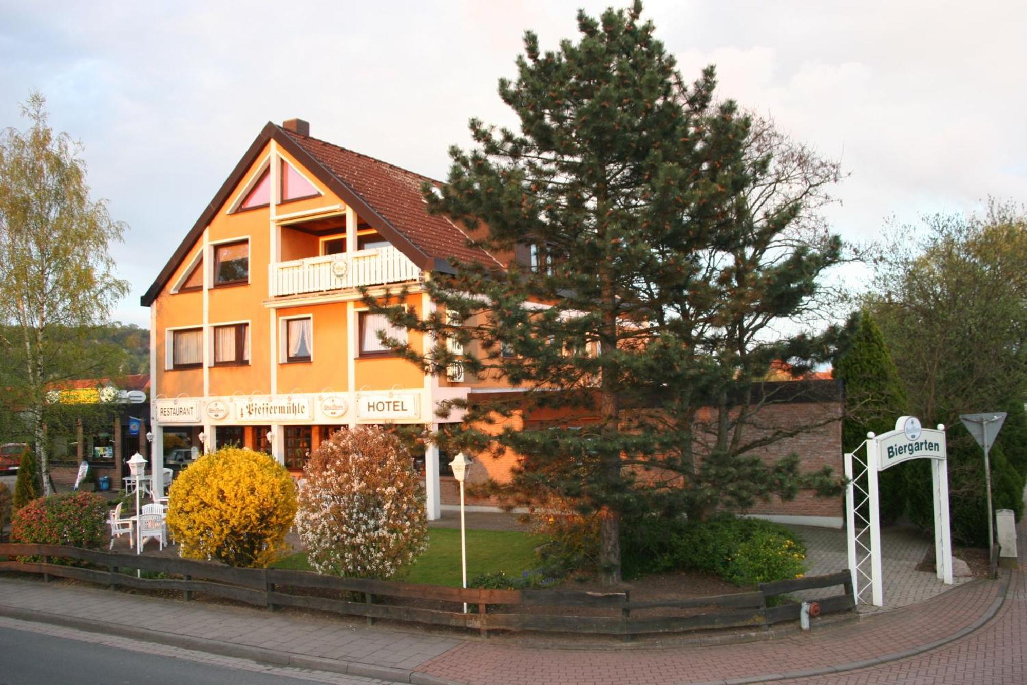 Hotel-Garni Pfeffermuehle Emmerthal Exterior photo